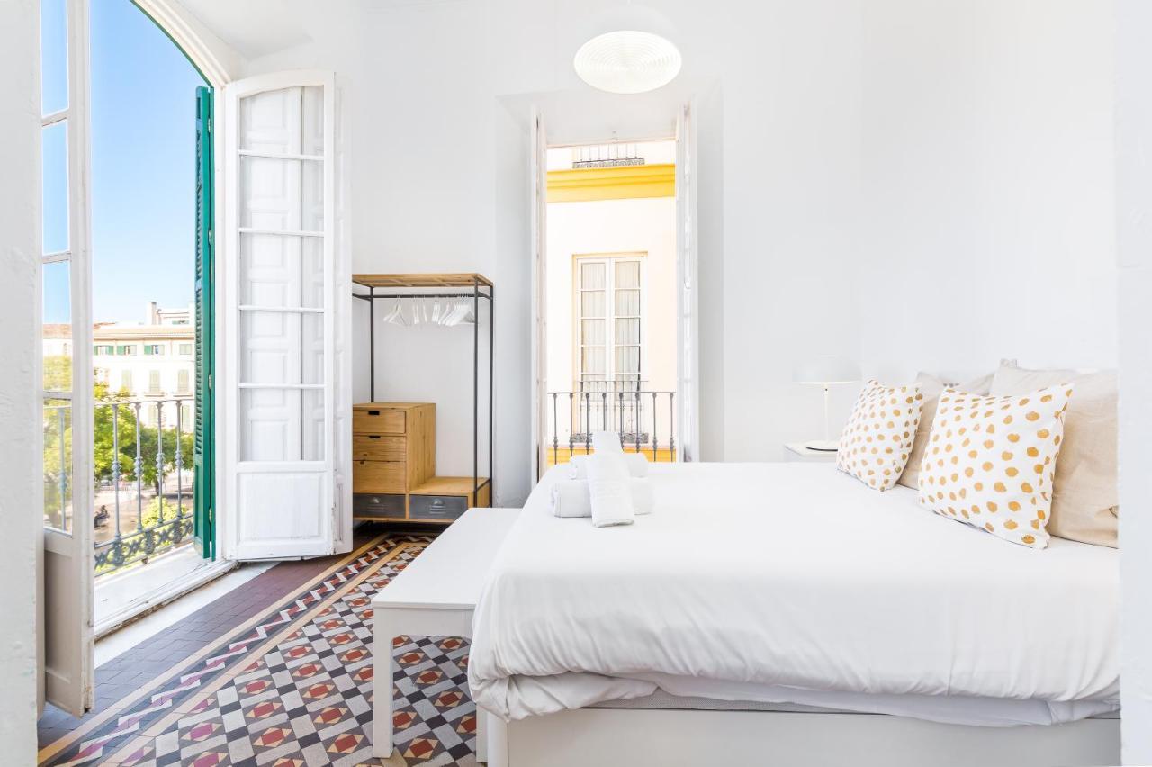 Suite Homes Apartamentos Plaza De La Merced Málaga Kültér fotó